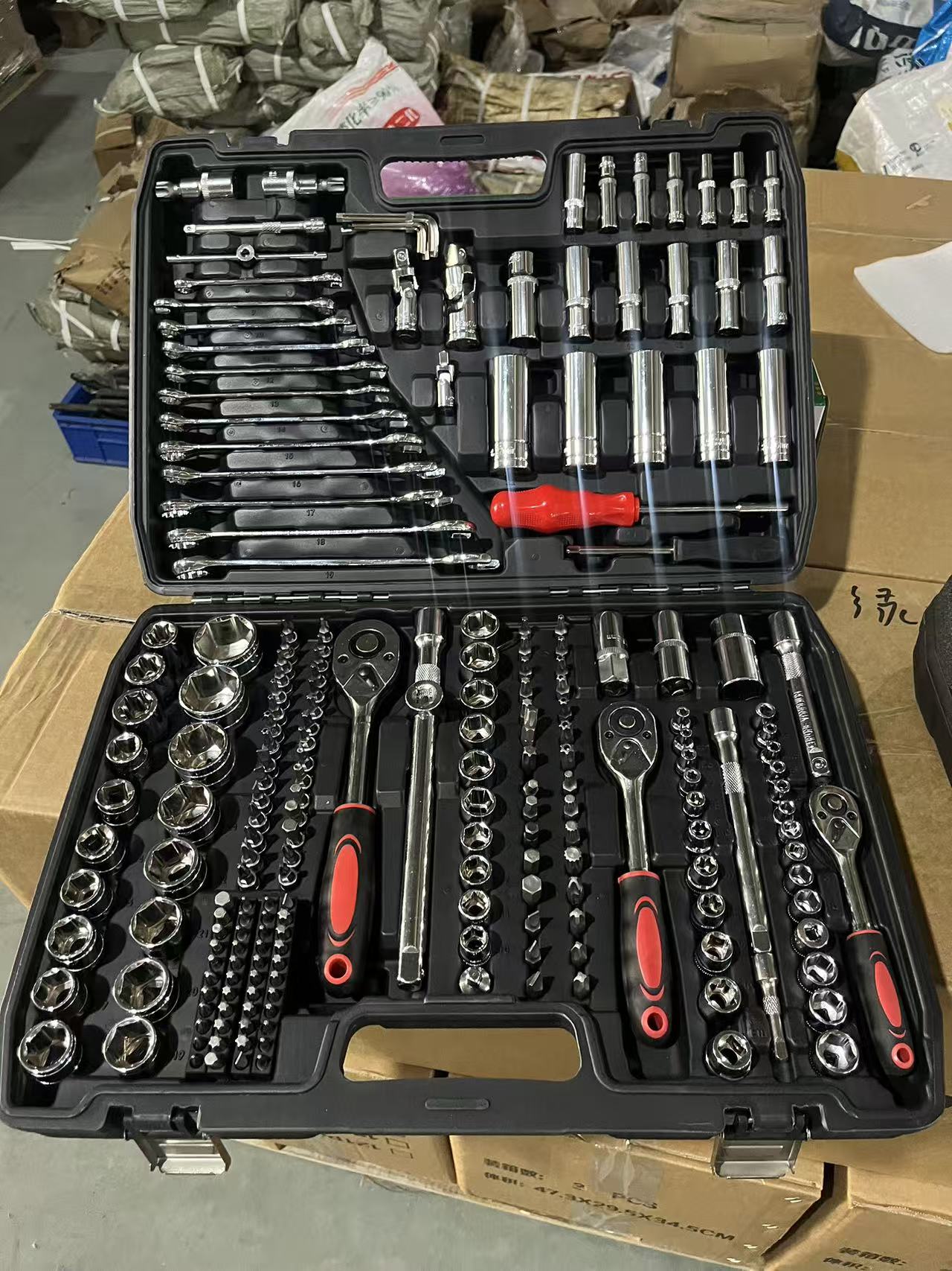 Gardening Tools Kit - ชุดเครื่องมือซ่อมรถยนต์ DIY 216 ชิ้น ชุดประแจบล็อกพร้อมด้ามขันแบบมีแรงขัน OEM