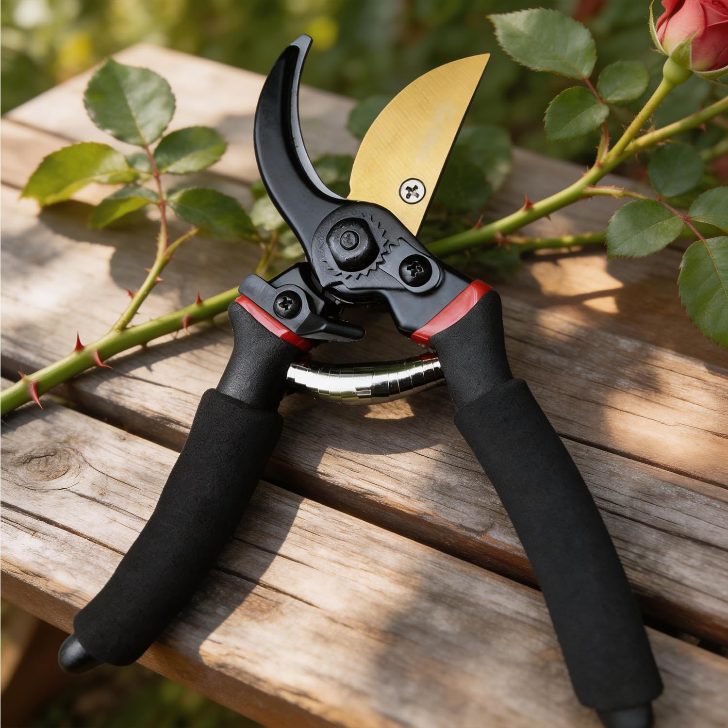 Gardening Tools Sharp - กรรไกรตัดกิ่งแบบ Heavy Duty ด้ามจับกันลื่นตามหลักสรีรศาสตร์ ใบมีดคมสำหรับตัดแต่งบอนไซ ต้นไม้ผลไม้