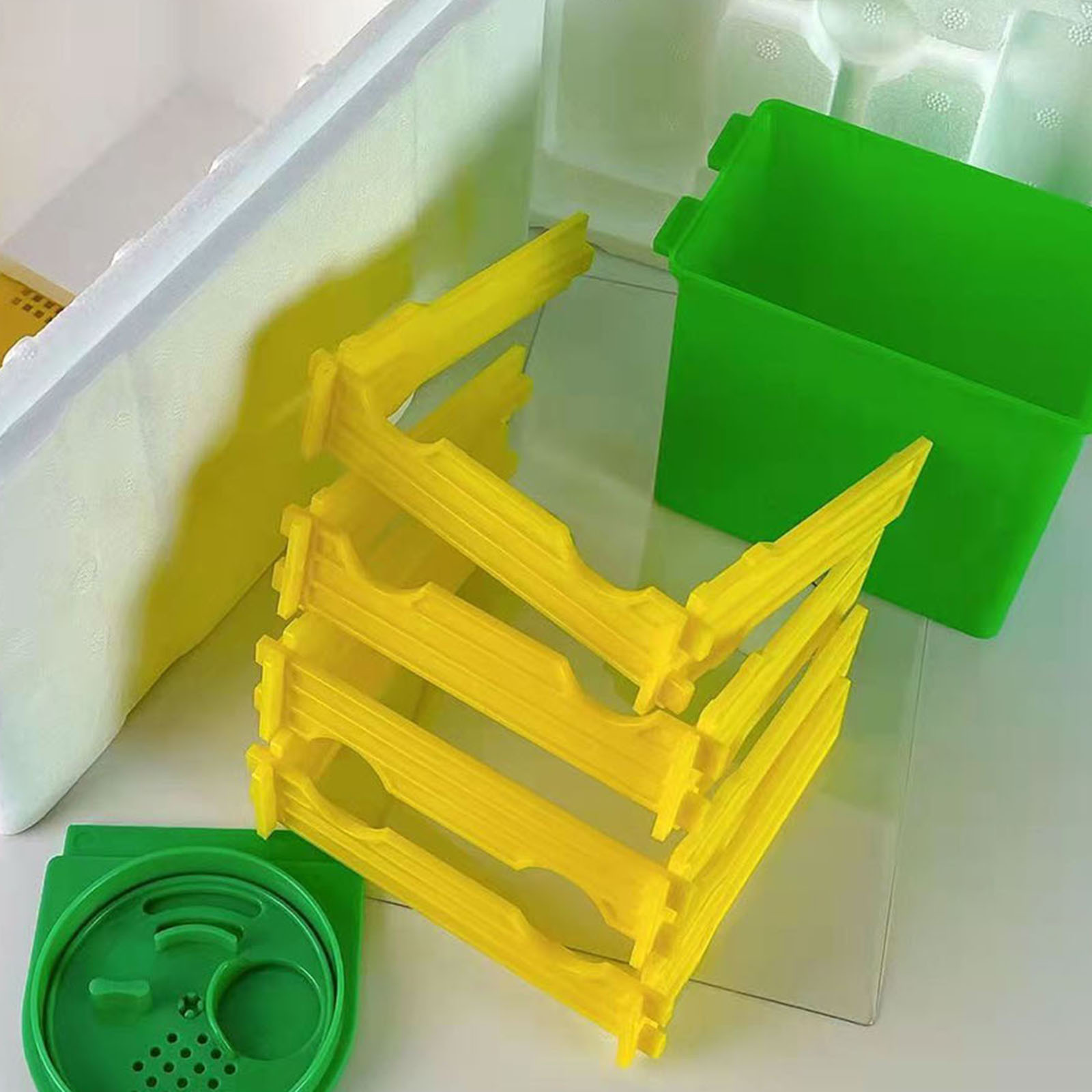 ชุดเลี้ยงนางพญาผึ้ง ระบบเพาะเล - Gardening Tools Essential บทวิจารณ์และราคา
