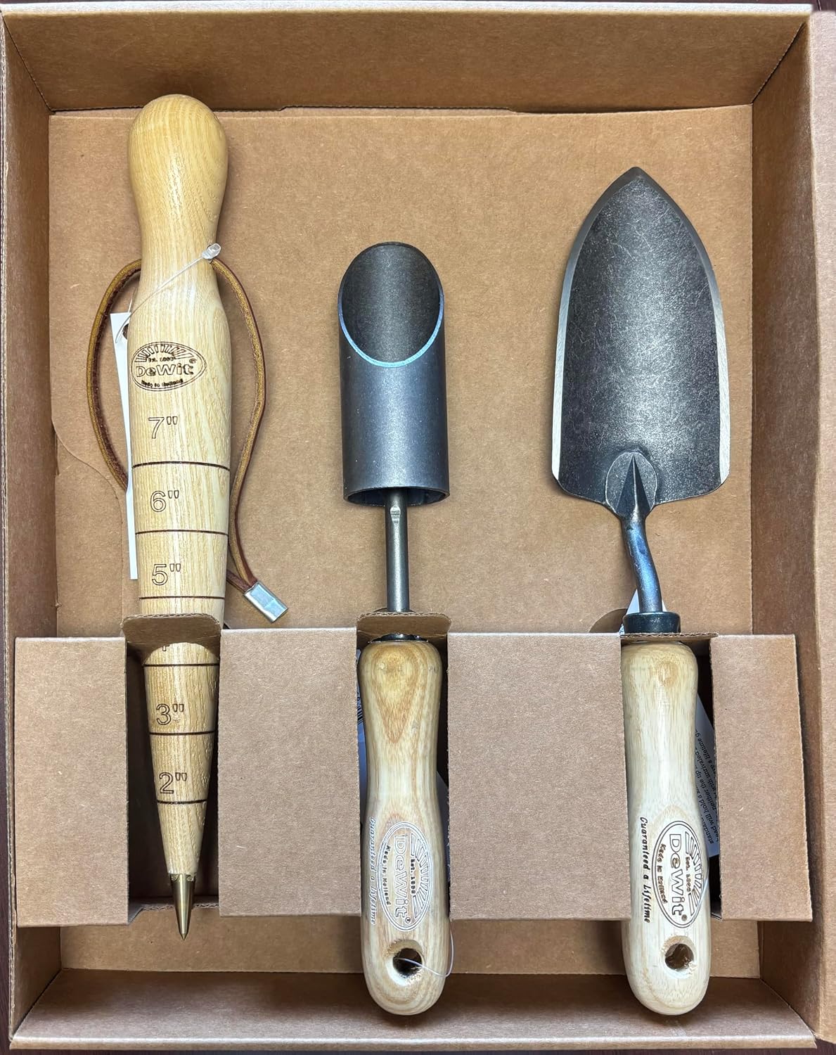 ชุดของขวัญปลูกต้นไม้แบบ 3 ชิ้น - Gardening Tools Gift Set บทวิจารณ์และราคา